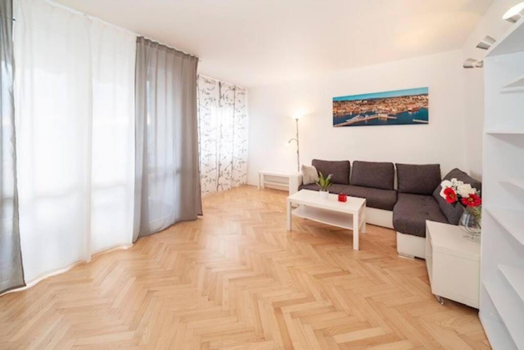 Sea City View W/ 2Bd 1Bt Free Street Parking Rijeka Dış mekan fotoğraf